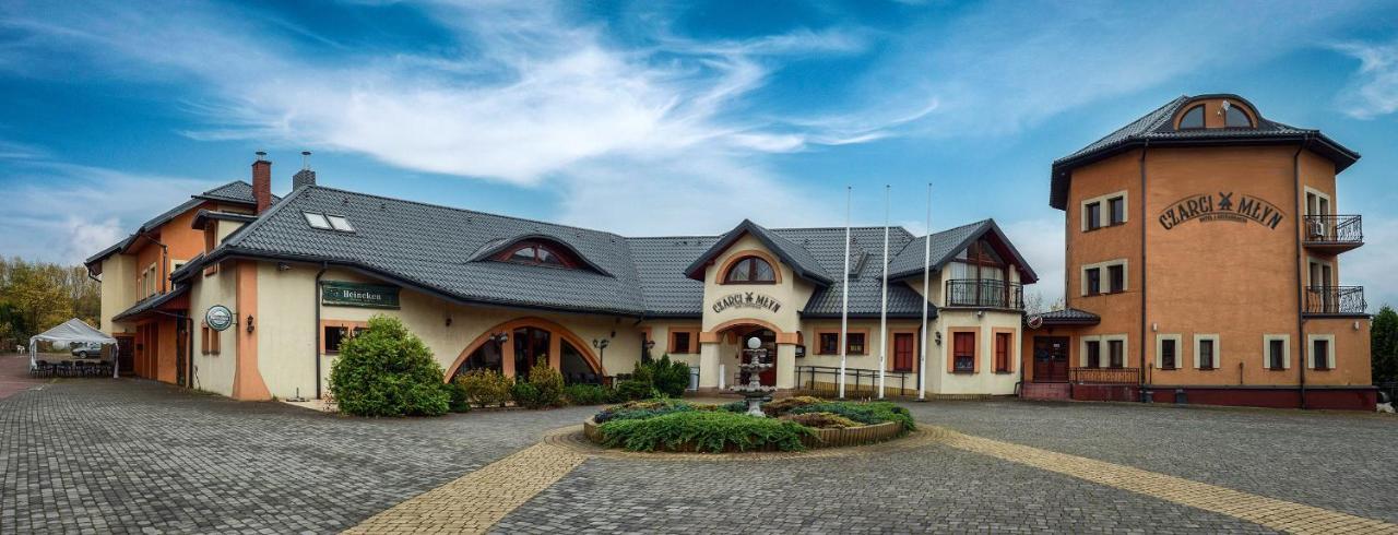 Bed and Breakfast Gosciniec Czarci Mlyn Będzin Exterior foto