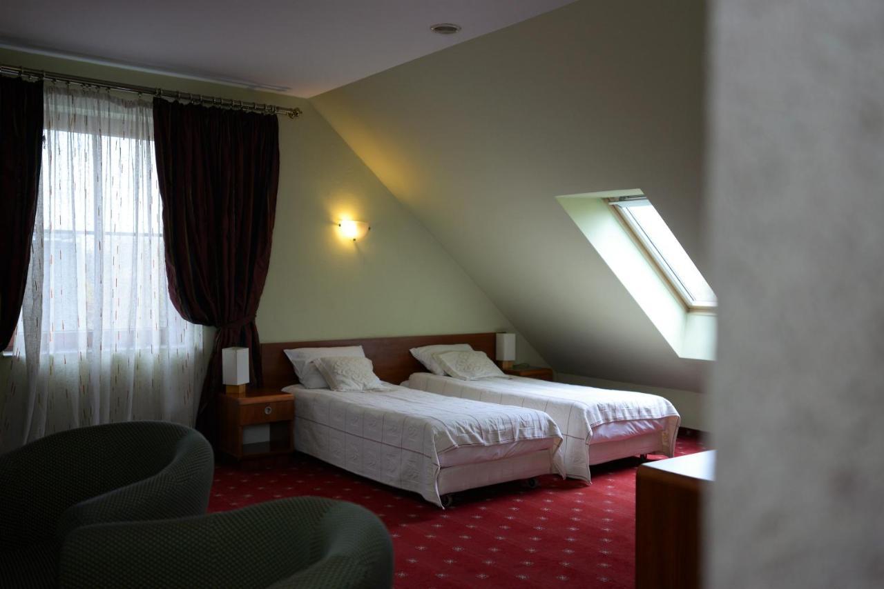 Bed and Breakfast Gosciniec Czarci Mlyn Będzin Exterior foto