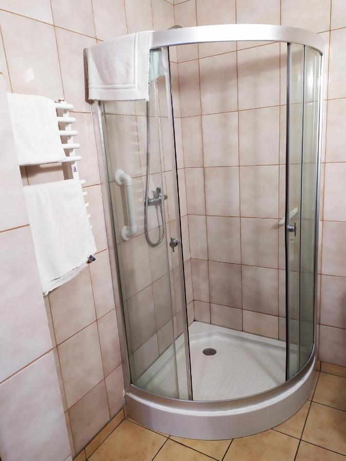 Bed and Breakfast Gosciniec Czarci Mlyn Będzin Exterior foto